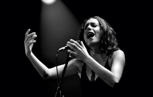 Paloma Pradal en concert à Fiac - 13/04/22